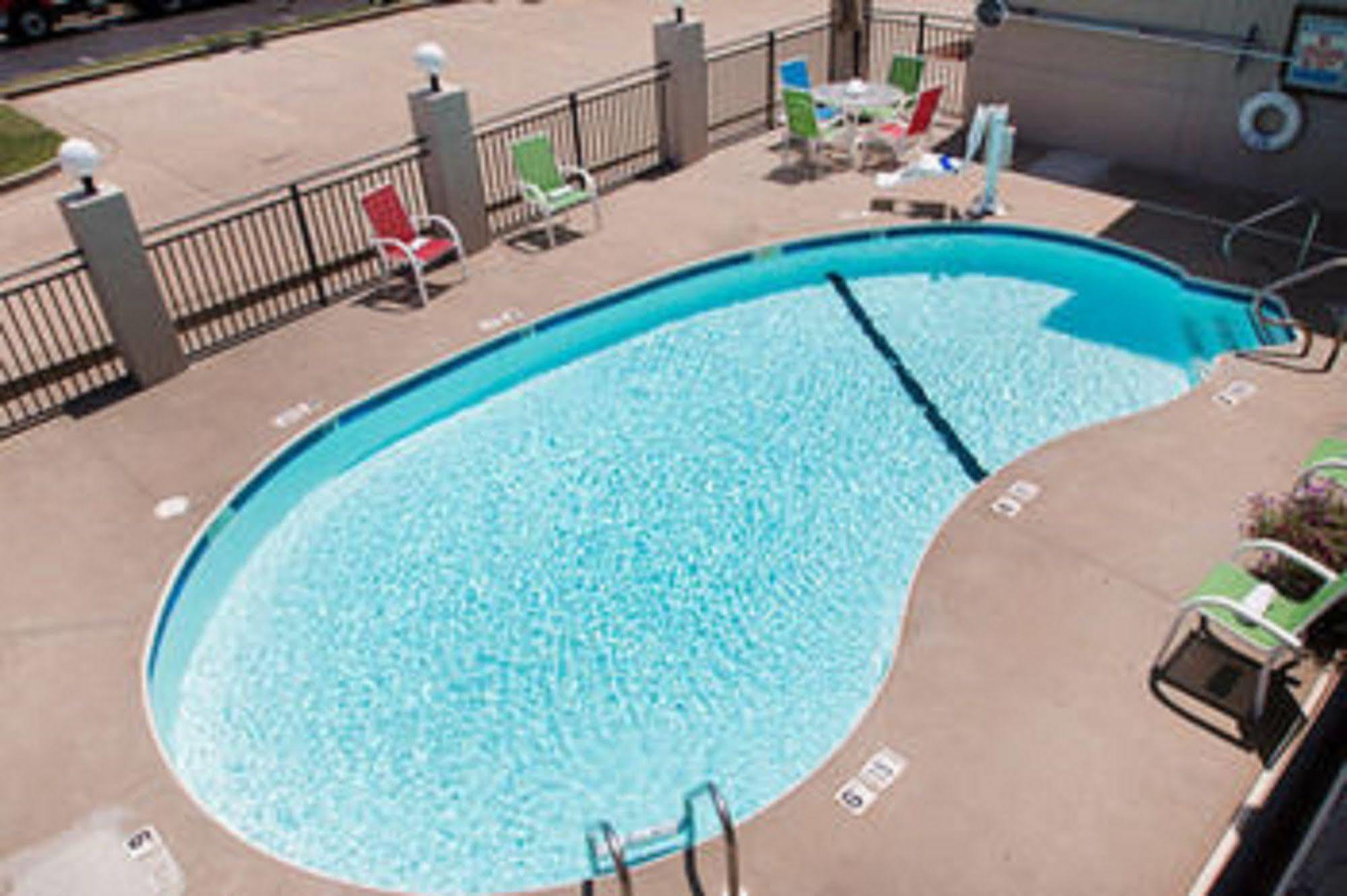 Quality Inn Us65 & E Battlefield Rd Спрингфилд Экстерьер фото