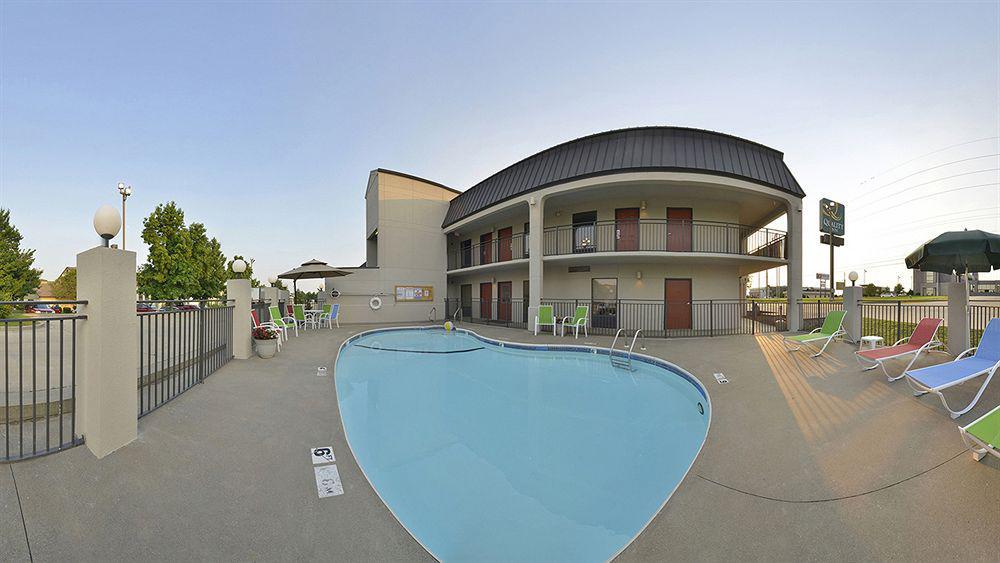 Quality Inn Us65 & E Battlefield Rd Спрингфилд Экстерьер фото